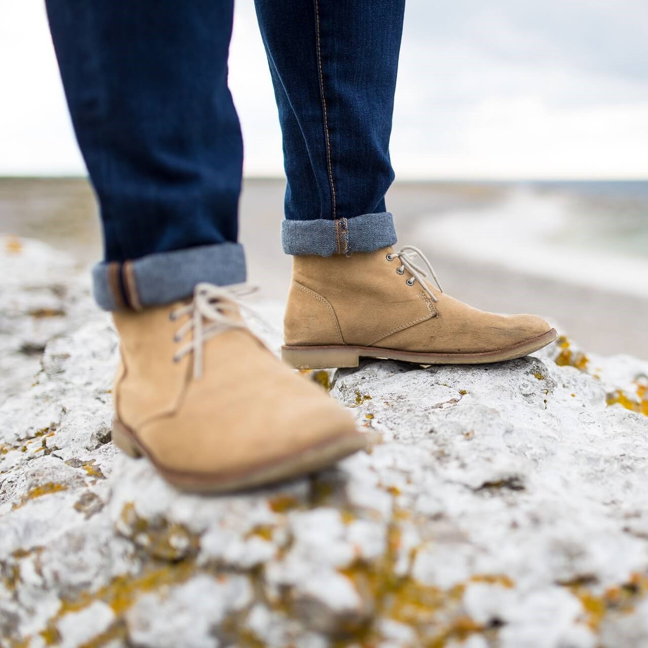 Men's light brown boot